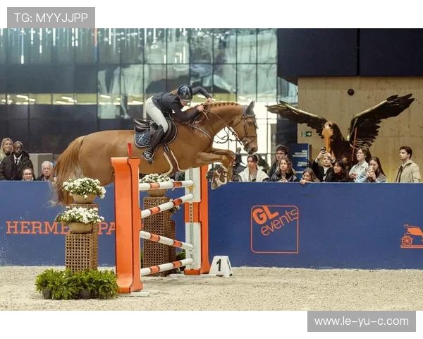 推荐标题（不超过30字）： 《马术障碍赛冠军格局迎来新变化》