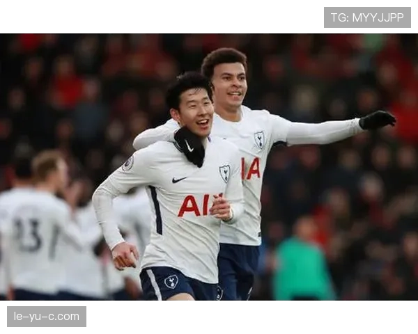 伊赫内乔闪耀英超赛场，助球队逆转取胜状态回暖