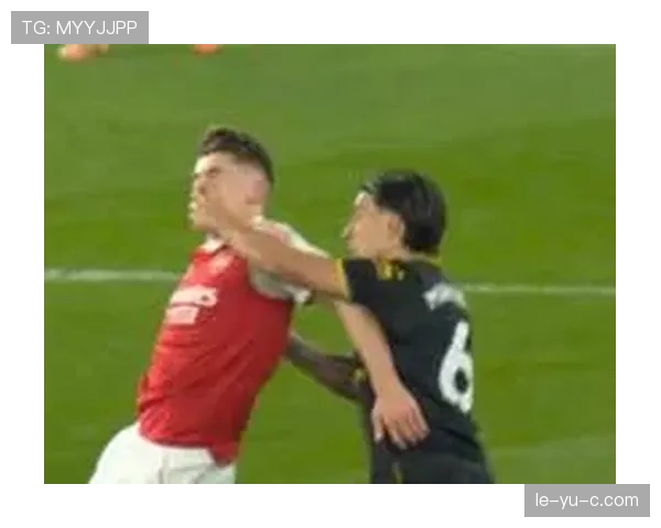 曼联豪取连胜，强势表现引爆球迷热议