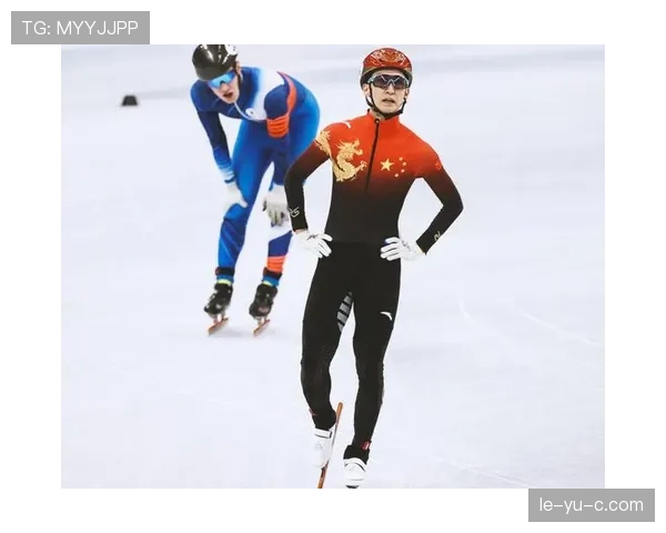 武大靖家冰箱里冻着的不是菜，是金牌吧？